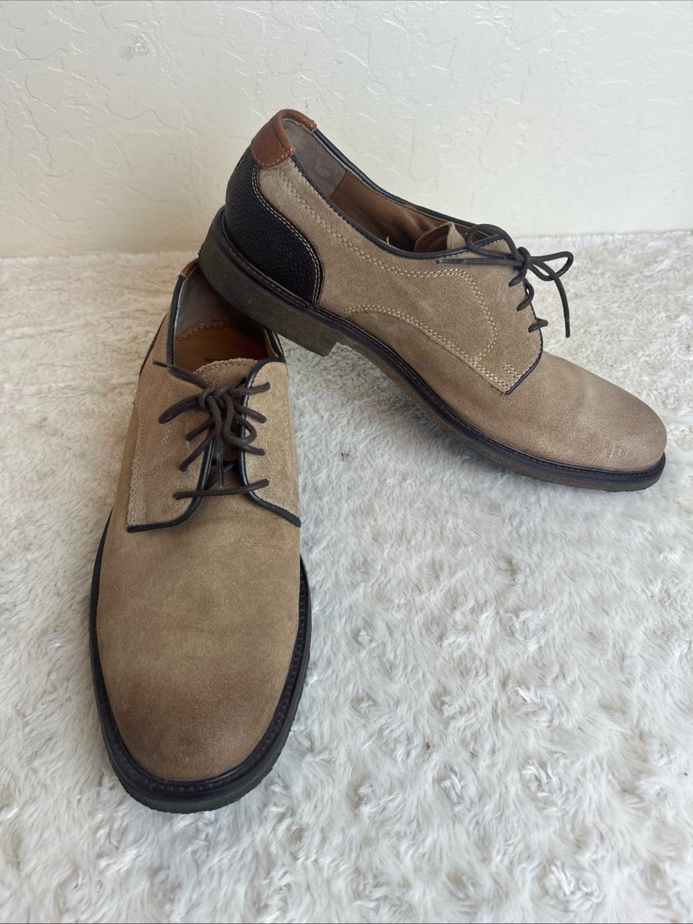 Johnston & Murphy Copeland Suede Taupe Derby Shoes Sheepskin Lined Men's 10.5 M
